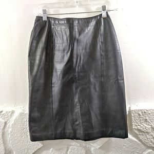 Vintage Wilson's Leather Mini Skirt Sz 8